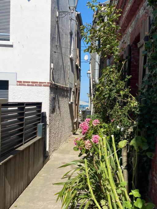 Yport, Maison De Pecheur Avec Jolie Terrasse. Exterior photo