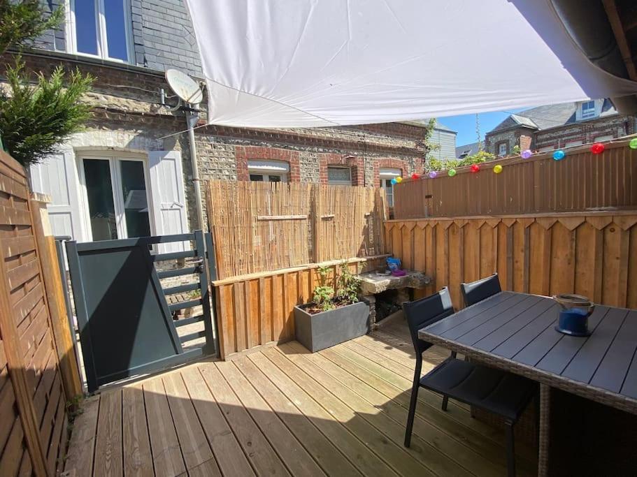 Yport, Maison De Pecheur Avec Jolie Terrasse. Exterior photo